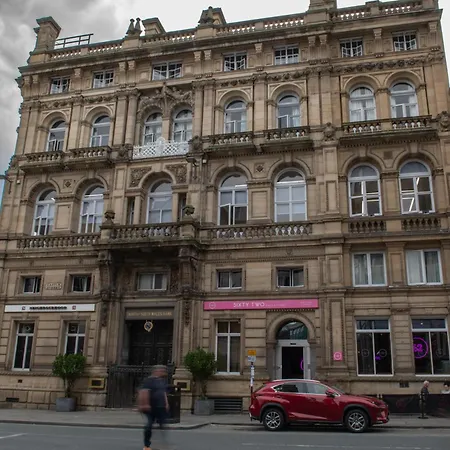 62 Castle Street Hotel-3